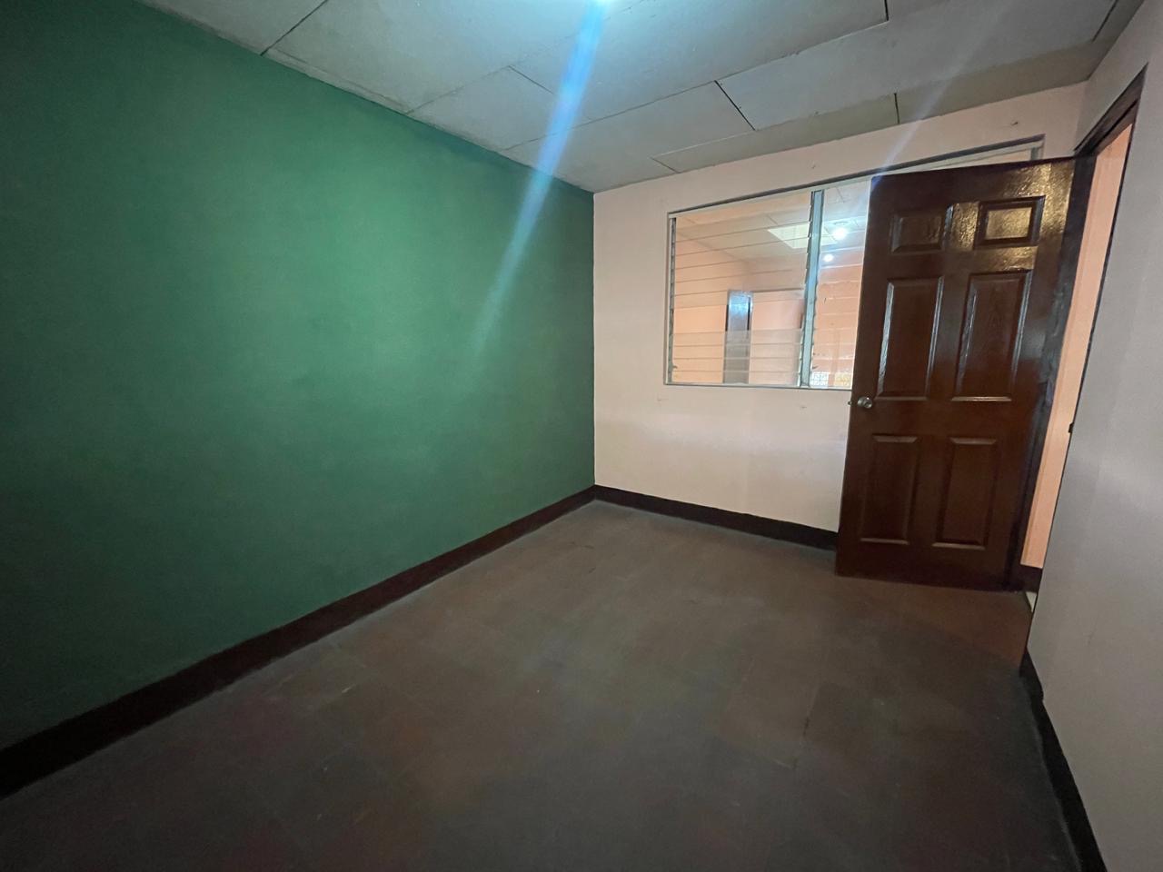 Casa en venta en Colonia Centroamérica cerca de los antiguos tacos charros
