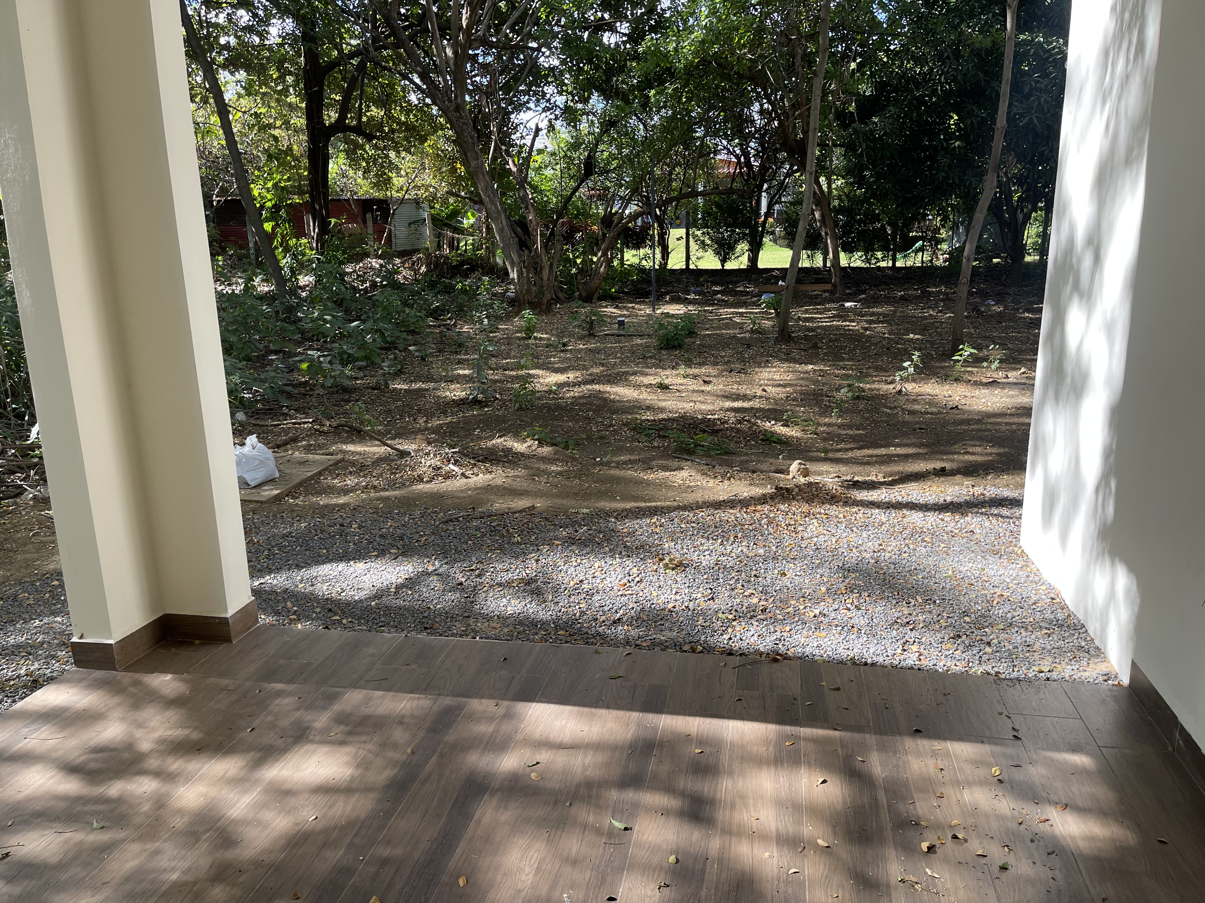 CASA NUEVA EN VENTA EN RESIDENCIAL PRIVADO KM 14 CARRETERA A MASAYA HACIA VERACRUZ