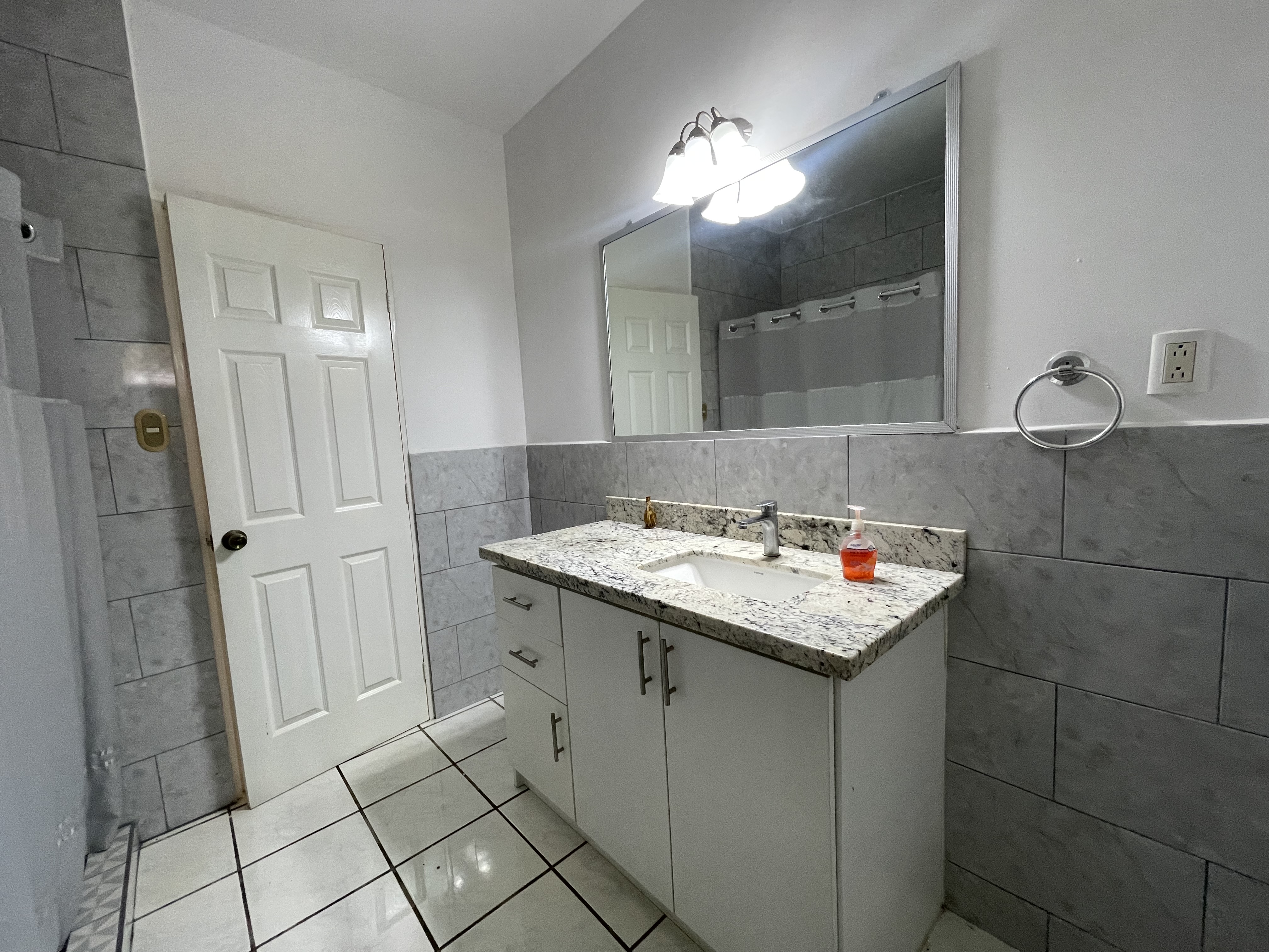 CASA EN VENTA ESTILO QUINTA EN VERACRUZ, KM 14 CARRETERA  A MASAYA, NICARAGUA