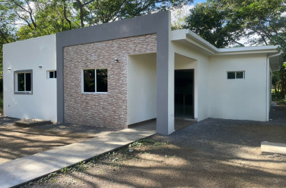 CASA NUEVA EN VENTA EN RESIDENCIAL PRIVADO KM 14 CARRETERA A MASAYA HACIA VERACRUZ