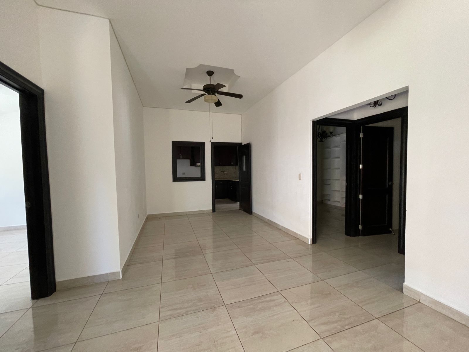🏡 Casa Espaciosa y Completa en Venta - Sector Veracruz Nicaragua