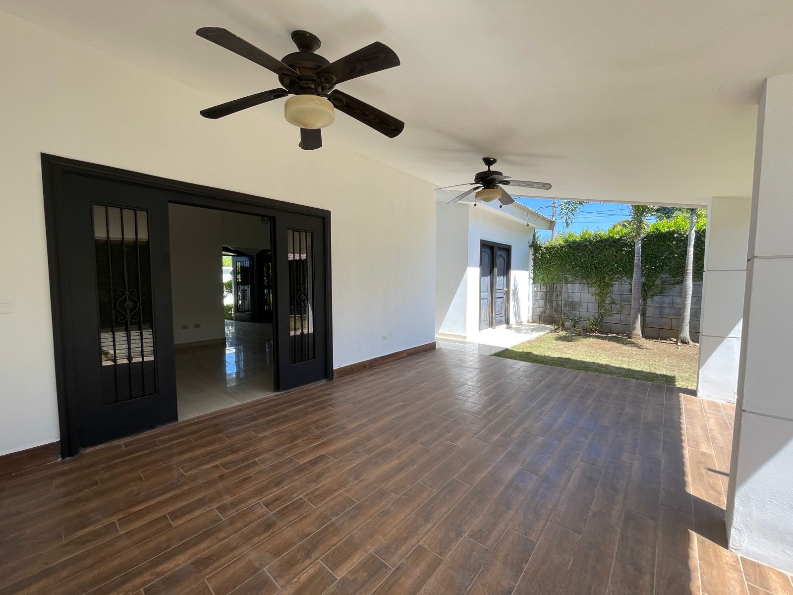 🏡 Casa Espaciosa y Completa en Venta - Sector Veracruz Nicaragua