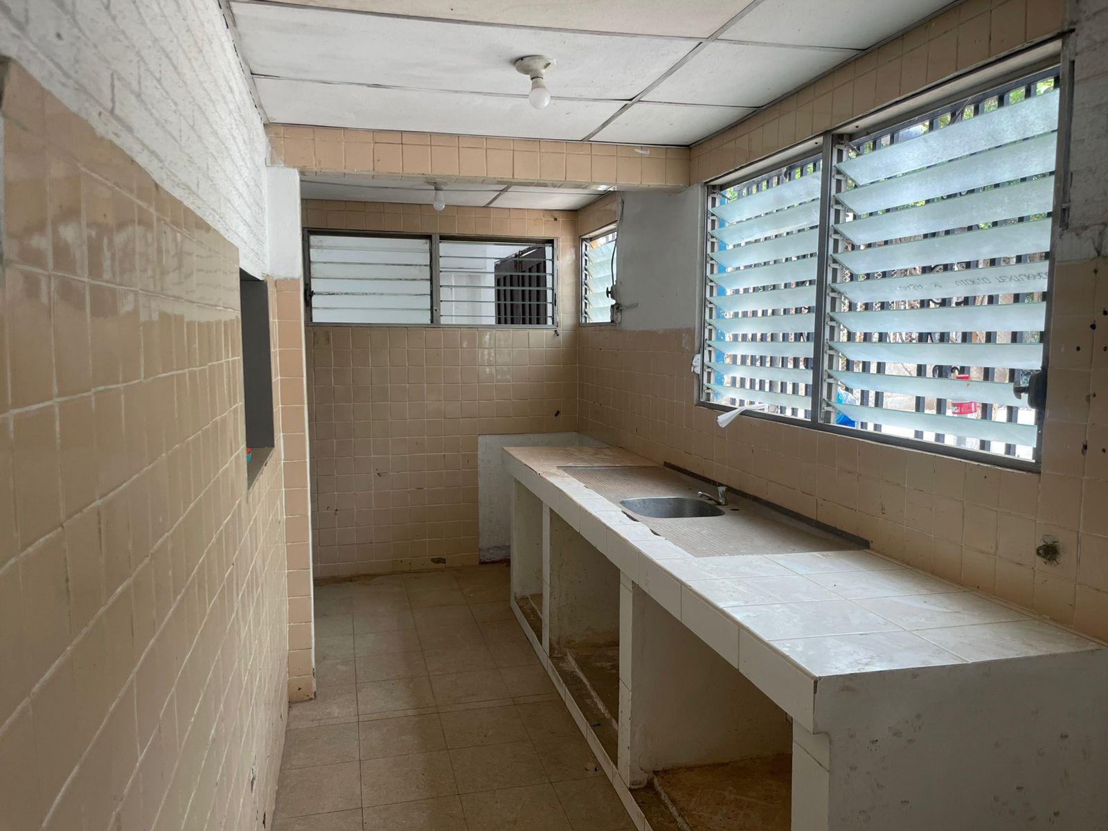 Casa en venta en Los Robles para inversión