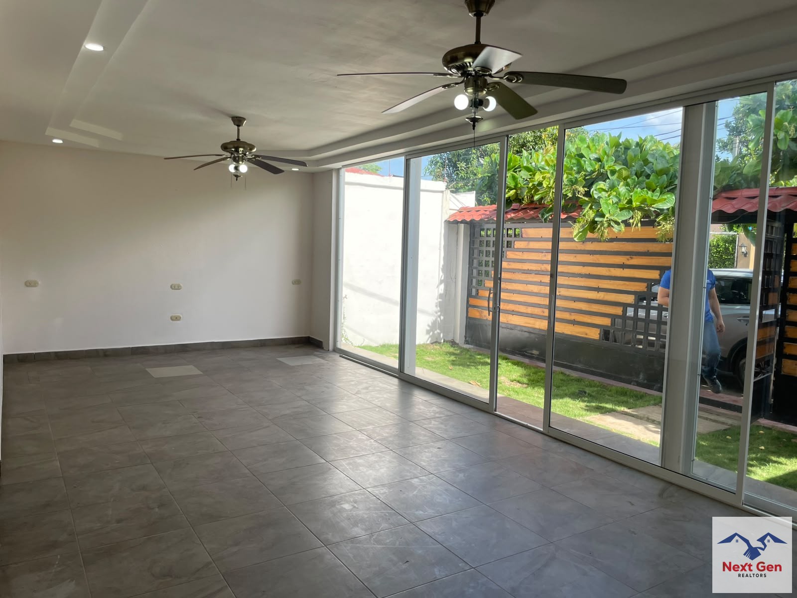 ¡Tu nuevo hogar te espera! Linda casa familiar en Residencial exclusivo – Carretera a Masaya km 13 🏠✨