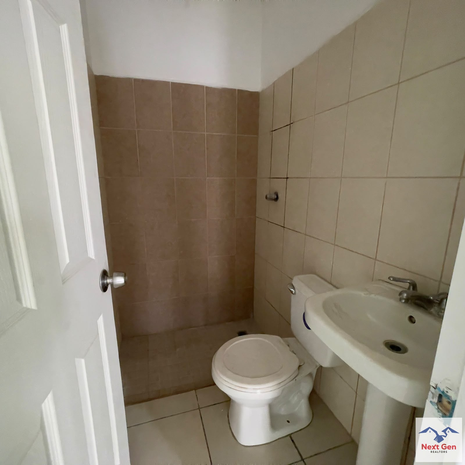 CASA EN VENTA RESIDENCIAL SEGURO KM 13 CARRETERA A MASAYA